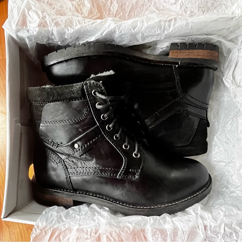 NWT Steve Madden Black Leather Boots | Men’s Sz 7 | Woman’s Sz 9